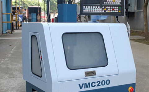 廣東先導(dǎo)VMC200 微型教學(xué)加工中心，功能加大，三軸聯(lián)動